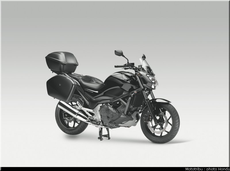 honda_2012_nc_700s_029
