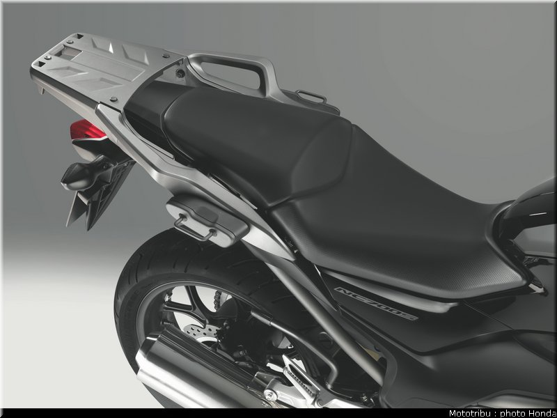 honda_2012_nc_700s_040
