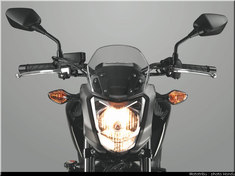 honda_2012_nc_700s_041
