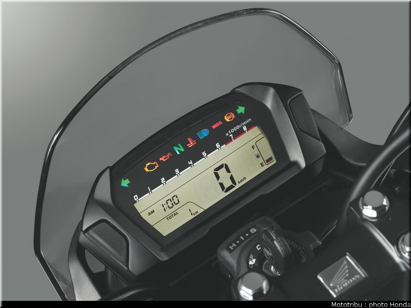 honda_2012_nc_700s_046