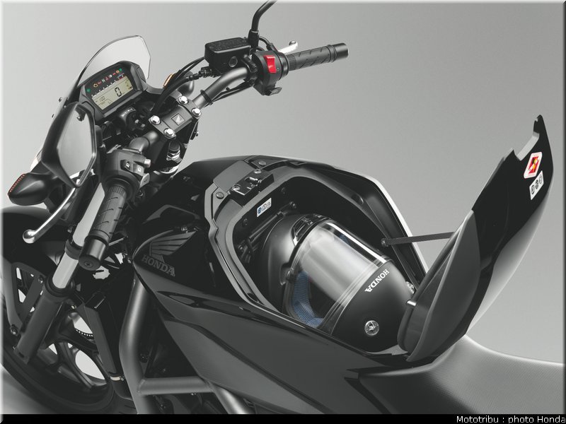 honda_2012_nc_700s_052