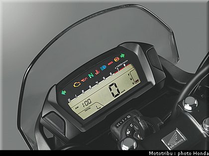 honda_2012_nc_700s_046.jpg