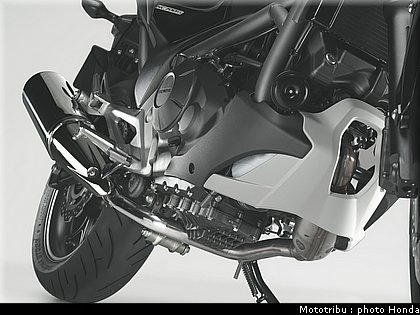 honda_2012_nc_700s_048.jpg