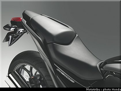 honda_2012_nc_700s_055.jpg