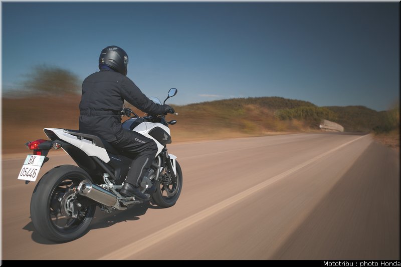 honda_2012_nc_700x_0007