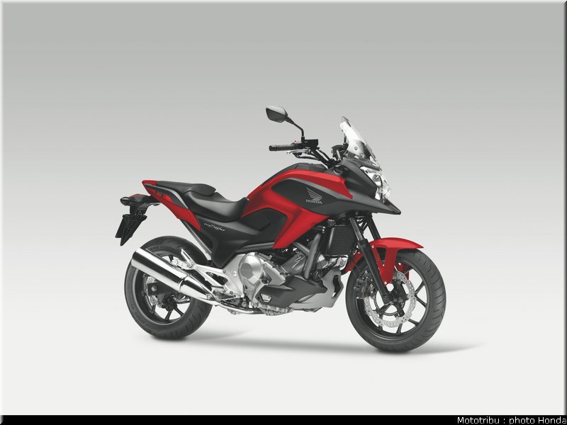 honda_2012_nc_700x_0038