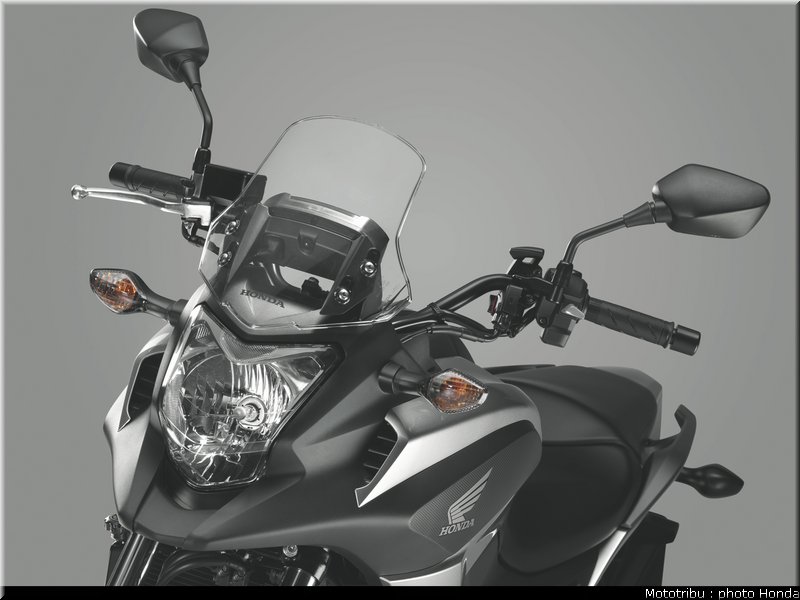 honda_2012_nc_700x_0048