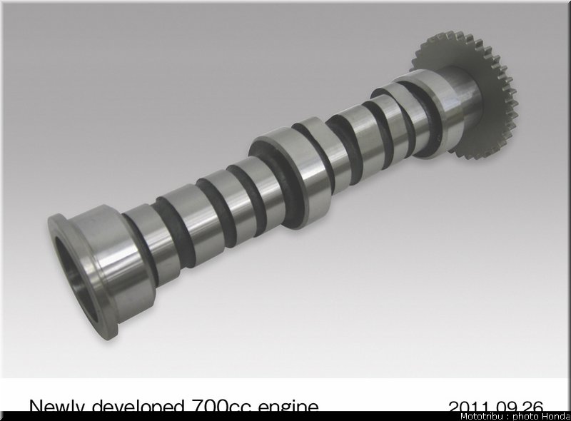 honda_2012_nc_700x_0082