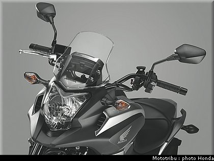 honda_2012_nc_700x_0048.jpg