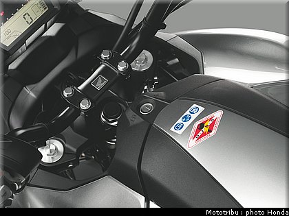 honda_2012_nc_700x_0053.jpg