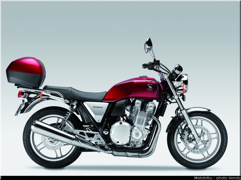 honda_2013_cb_1100_023