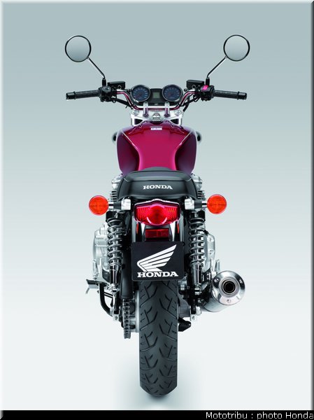 honda_2013_cb_1100_030