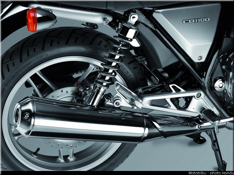 honda_2013_cb_1100_031