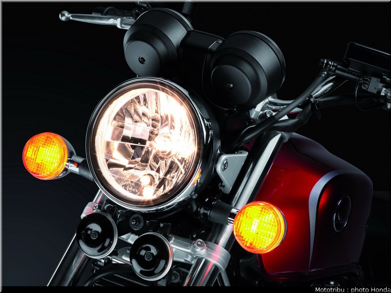 honda_2013_cb_1100_033