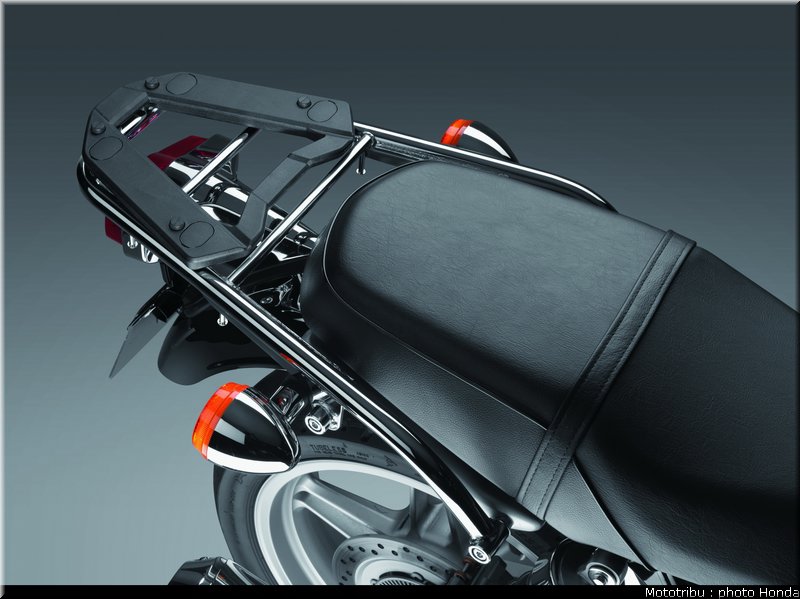 honda_2013_cb_1100_047