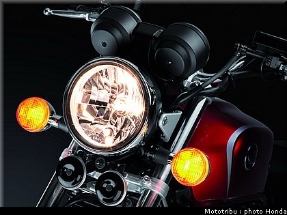 honda_2013_cb_1100_033.jpg