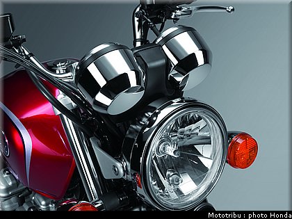 honda_2013_cb_1100_038.jpg