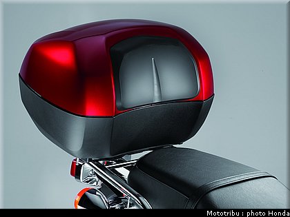 honda_2013_cb_1100_042.jpg