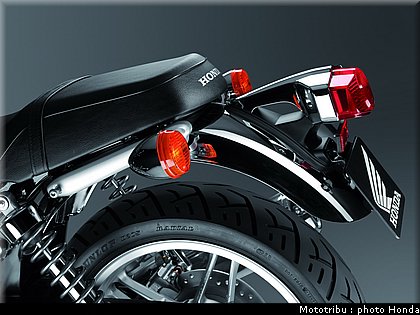honda_2013_cb_1100_048.jpg