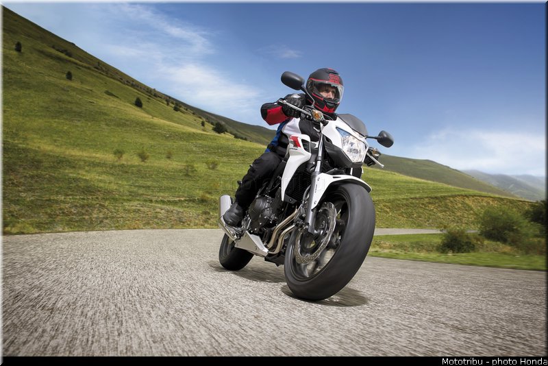 honda_cb500f_2013_012