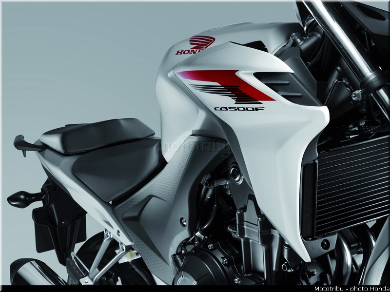 honda_cb500f_2013_037
