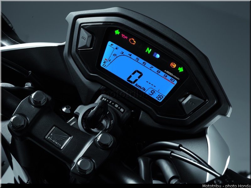 honda_cb500f_2013_039