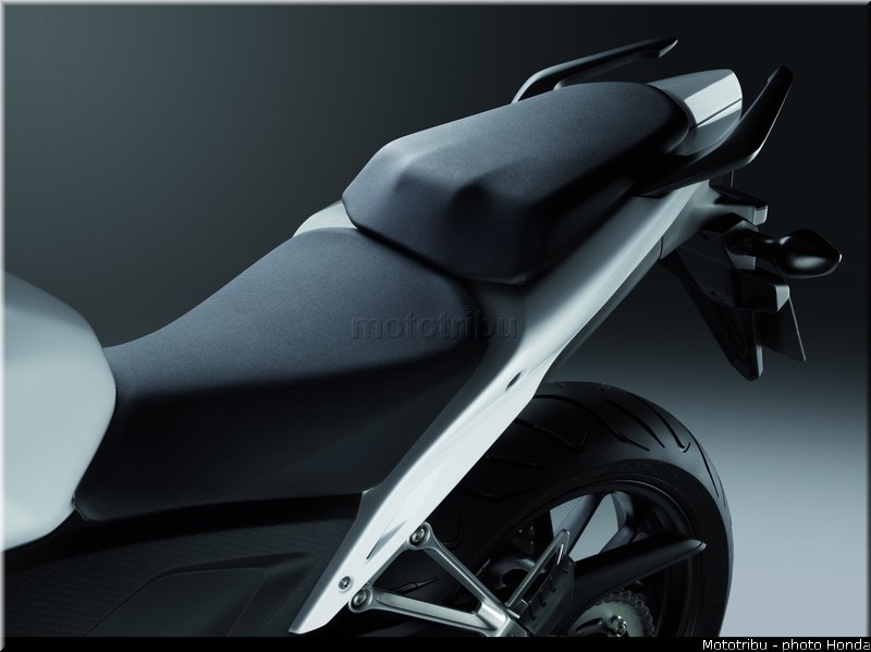 honda_cb500f_2013_041
