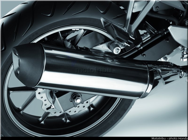 honda_cb500f_2013_044