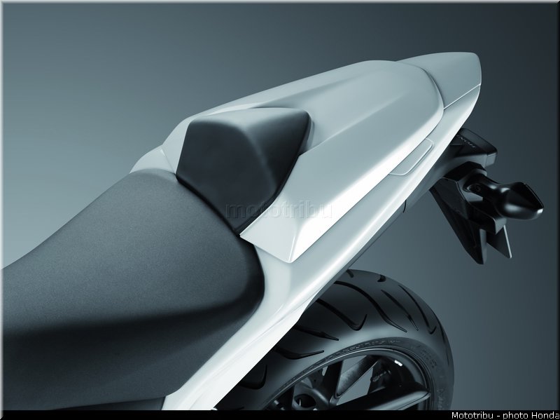 honda_cb500f_2013_051