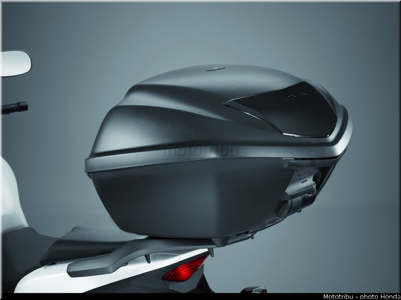 honda_cb500f_2013_055