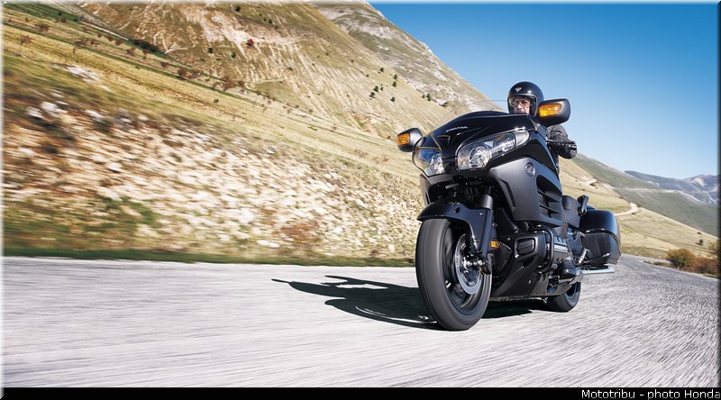 honda_gold_wing_f6b_2013_005