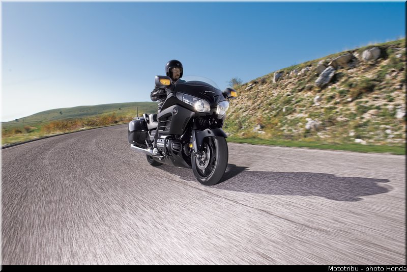 honda_gold_wing_f6b_2013_007