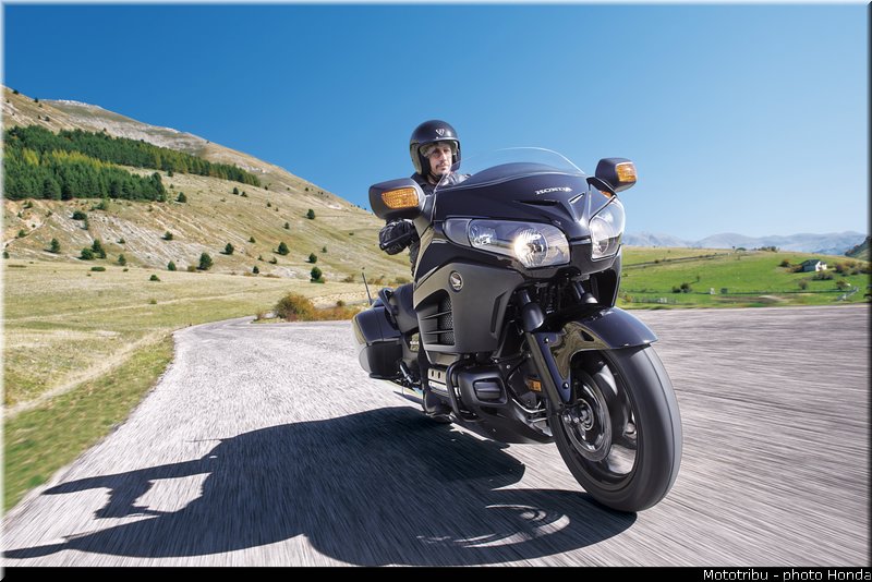 honda_gold_wing_f6b_2013_010