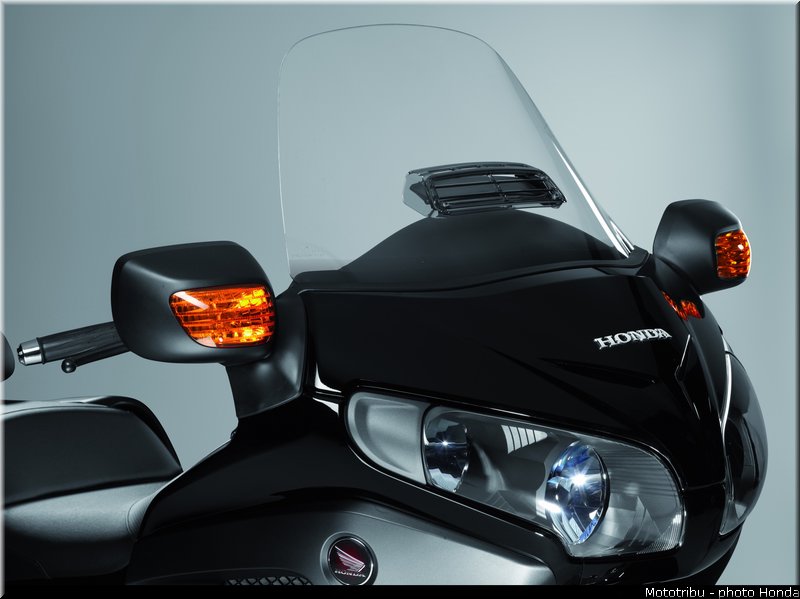 honda_gold_wing_f6b_2013_029