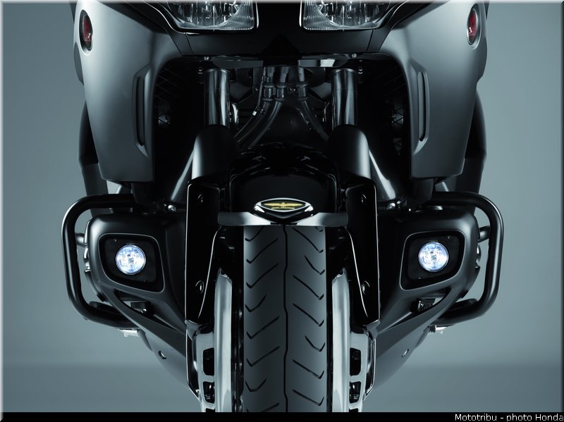 honda_gold_wing_f6b_2013_034