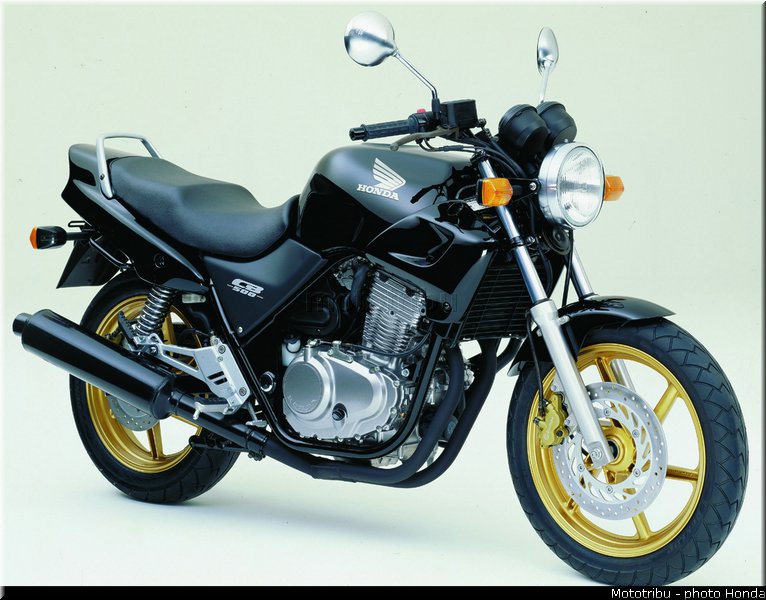 honda_cb500_2001_6