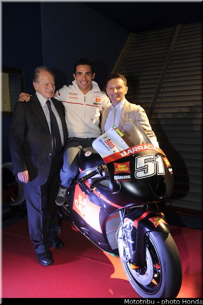 honda_rcv_2012_gresini_2