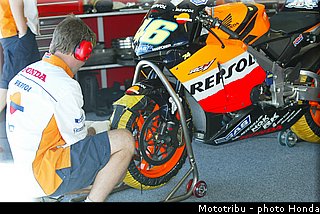 honda_rcv_2003_1.jpg