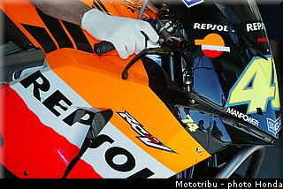 honda_rcv_2003_4.jpg