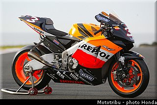 honda_rcv_2005_005.jpg
