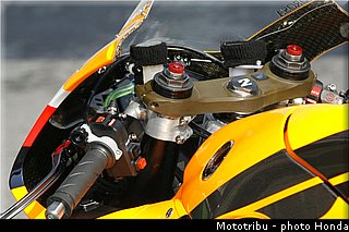 honda_rcv_2007_012.jpg