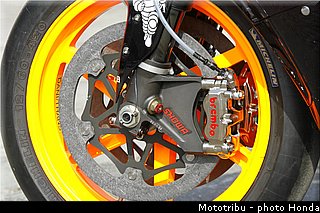 honda_rcv_2007_020.jpg