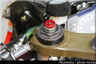 honda_rcv_2007_026.jpg