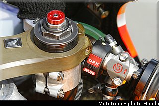 honda_rcv_2007_027.jpg
