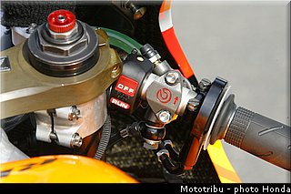 honda_rcv_2007_029.jpg