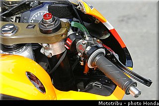 honda_rcv_2007_030.jpg