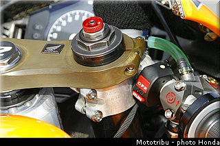 honda_rcv_2007_031.jpg