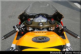 honda_rcv_2007_032.jpg