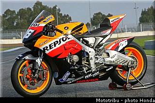 honda_rcv_2007_033.jpg