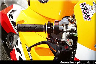 honda_rcv_2008_006.jpg